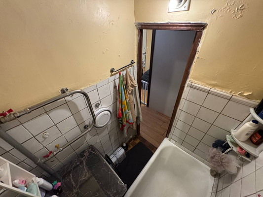 Продам трехкомнатную (3-комн.) квартиру, Дербеневская наб, 13/17к2, Москва г