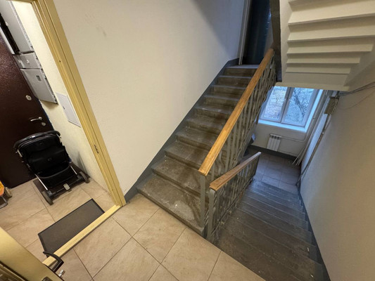 Продам трехкомнатную (3-комн.) квартиру, Дербеневская наб, 13/17к2, Москва г