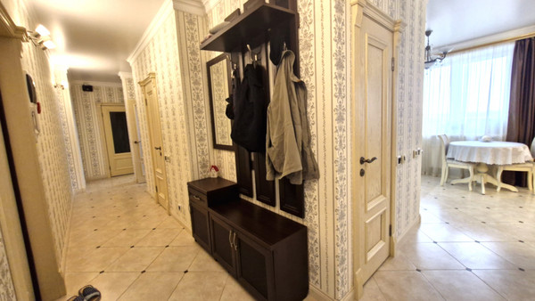 Продам трехкомнатную (3-комн.) квартиру, Подольская ул, 23, Северово д