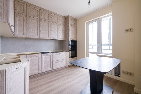 Продам трехкомнатную (3-комн.) квартиру, Парковая ул, 52к1, Долгопрудный г