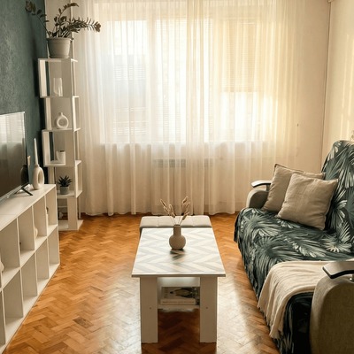 Продам трехкомнатную (3-комн.) квартиру, Южная ул, 6, Новороссийск г