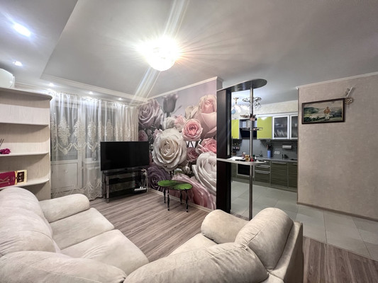 Продам двухкомнатную (2-комн.) квартиру, Дзержинского пр-кт, 192, Новороссийск г