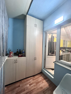 Продам двухкомнатную (2-комн.) квартиру, Дзержинского пр-кт, 192, Новороссийск г