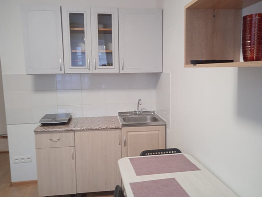 Продам двухкомнатную (2-комн.) квартиру, 25 Октября пр-кт, 51, Гатчина г