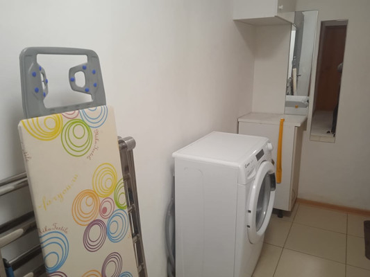 Продам двухкомнатную (2-комн.) квартиру, 25 Октября пр-кт, 51, Гатчина г