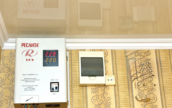 Продам двухкомнатную (2-комн.) квартиру, Бумажников пр-кт, 13Б, Астрахань г