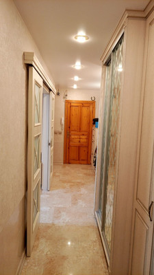 Продам трехкомнатную (3-комн.) квартиру, им. Матэ Залки ул, 21А, Симферополь г