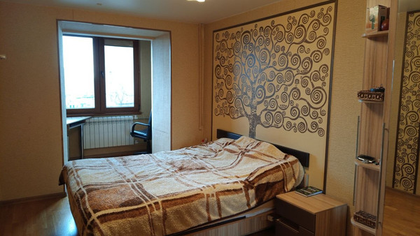 Продам трехкомнатную (3-комн.) квартиру, им. Матэ Залки ул, 21А, Симферополь г