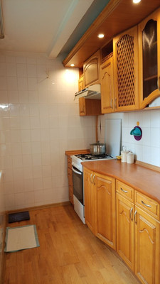 Продам трехкомнатную (3-комн.) квартиру, им. Матэ Залки ул, 21А, Симферополь г