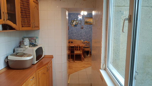 Продам трехкомнатную (3-комн.) квартиру, им. Матэ Залки ул, 21А, Симферополь г