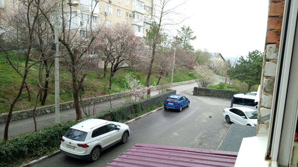 Продам трехкомнатную (3-комн.) квартиру, им. Матэ Залки ул, 21А, Симферополь г