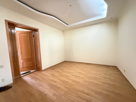 Продам двухкомнатную (2-комн.) квартиру, Кешокова ул, 57, Нальчик г