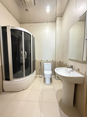 Продам двухкомнатную (2-комн.) квартиру, Кешокова ул, 57, Нальчик г