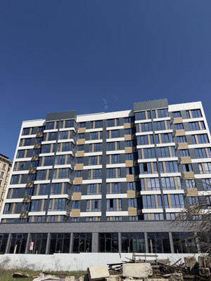 Продам трехкомнатную (3-комн.) квартиру, Тлостанова ул, 20, Нальчик г