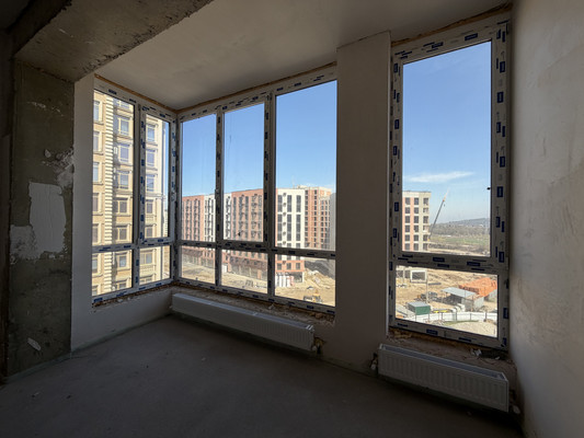 Продам трехкомнатную (3-комн.) квартиру, Тлостанова ул, 20, Нальчик г