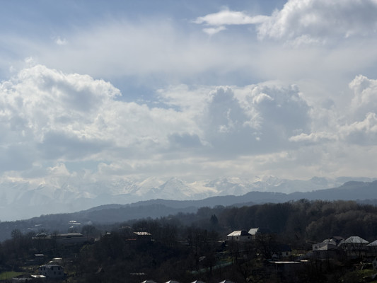 Продам трехкомнатную (3-комн.) квартиру, Тлостанова ул, 20, Нальчик г