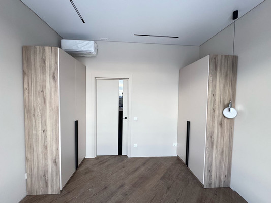 Продам двухкомнатную (2-комн.) квартиру, Стахановцев ул, 1, Санкт-Петербург г