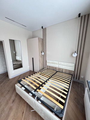 Продам двухкомнатную (2-комн.) квартиру, Стахановцев ул, 1, Санкт-Петербург г