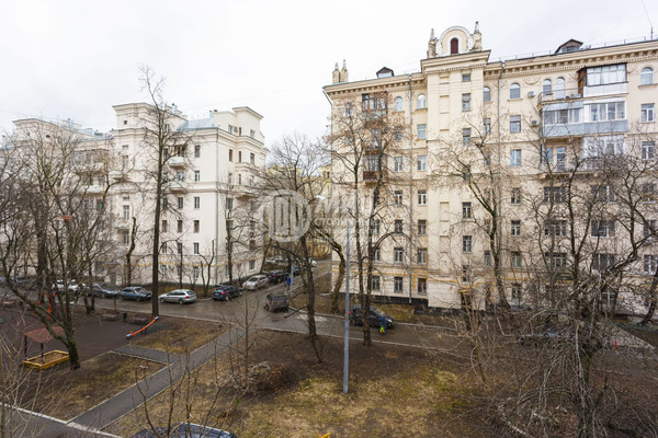 Продам двухкомнатную (2-комн.) квартиру, Советской Армии ул, 13, Москва г