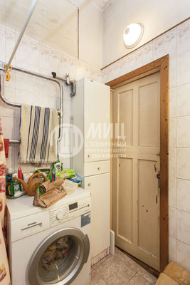 Продам двухкомнатную (2-комн.) квартиру, Советской Армии ул, 13, Москва г