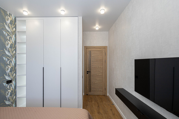 Продам однокомнатную (1-комн.) квартиру, Самаровская ул, 10, Ханты-Мансийск г