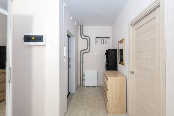 Продам однокомнатную (1-комн.) квартиру, Самаровская ул, 8к2, Ханты-Мансийск г