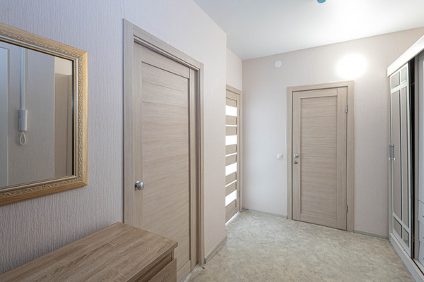 Продам однокомнатную (1-комн.) квартиру, Самаровская ул, 8к2, Ханты-Мансийск г