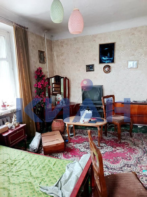 Продам двухкомнатную (2-комн.) квартиру, им.газеты Красноярский рабочий пр-кт, 104, Красноярск г