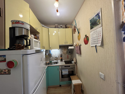 Продам однокомнатную (1-комн.) квартиру, Первомайская ул, 17к1, Никольское г