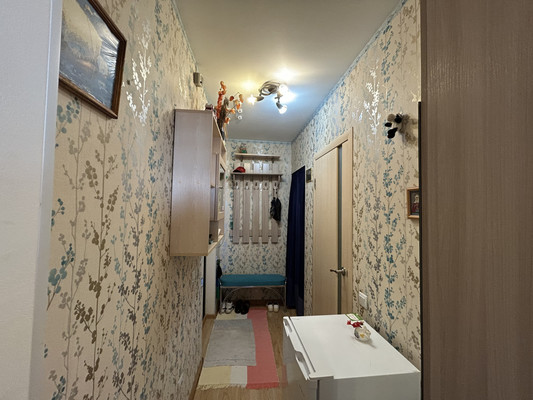 Продам однокомнатную (1-комн.) квартиру, Первомайская ул, 17к1, Никольское г