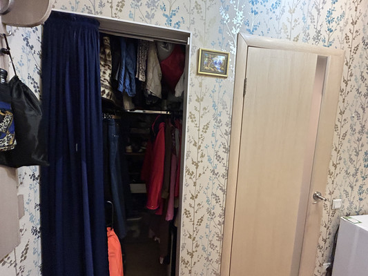 Продам однокомнатную (1-комн.) квартиру, Первомайская ул, 17к1, Никольское г