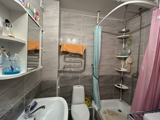 Продам однокомнатную (1-комн.) квартиру, Первомайская ул, 17к1, Никольское г