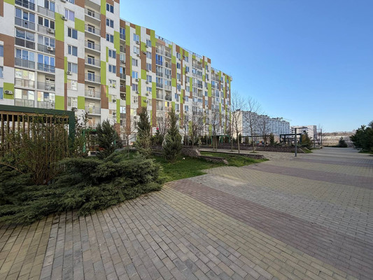 Продам однокомнатную (1-комн.) квартиру, Луговая ул, 6жк2, Симферополь г