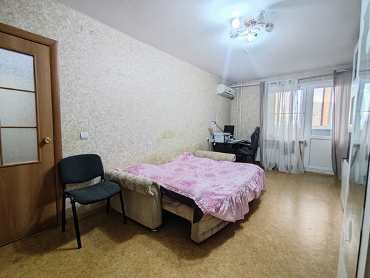 Продам однокомнатную (1-комн.) квартиру, 1-я Линия Поймы реки Кубань ул, 2, Краснодар г