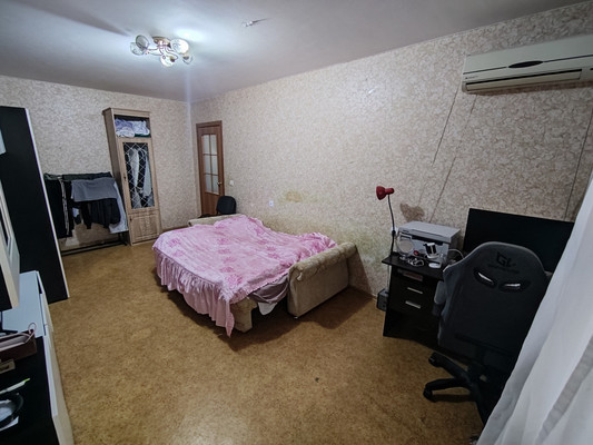 Продам однокомнатную (1-комн.) квартиру, 1-я Линия Поймы реки Кубань ул, 2, Краснодар г