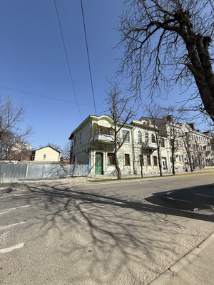 Продам двухкомнатную (2-комн.) квартиру, Советская ул, 33, Краснодар г