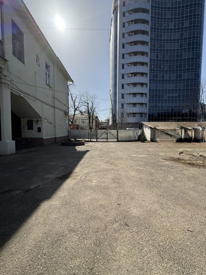 Продам двухкомнатную (2-комн.) квартиру, Советская ул, 33, Краснодар г