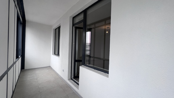 Продам трехкомнатную (3-комн.) квартиру, Кузнецовская ул, 58к1, Санкт-Петербург г
