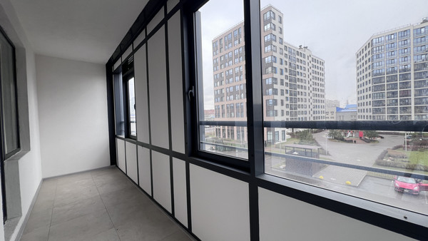 Продам трехкомнатную (3-комн.) квартиру, Кузнецовская ул, 58к1, Санкт-Петербург г