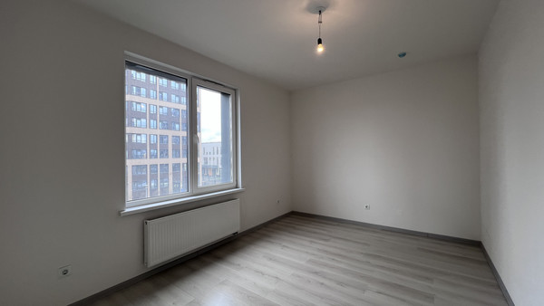 Продам трехкомнатную (3-комн.) квартиру, Кузнецовская ул, 58к1, Санкт-Петербург г