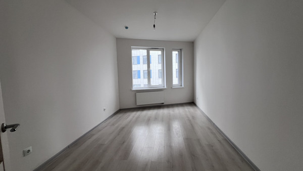 Продам трехкомнатную (3-комн.) квартиру, Кузнецовская ул, 58к1, Санкт-Петербург г