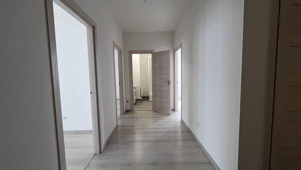 Продам трехкомнатную (3-комн.) квартиру, Кузнецовская ул, 58к1, Санкт-Петербург г