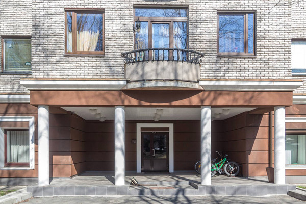 Продам трехкомнатную (3-комн.) квартиру, Андропова (Центр р-н) ул, 10, Петрозаводск г