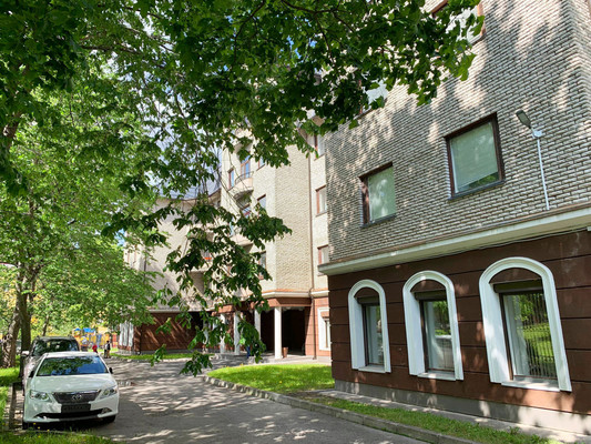 Продам трехкомнатную (3-комн.) квартиру, Андропова (Центр р-н) ул, 10, Петрозаводск г