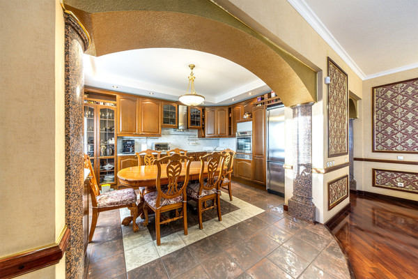 Продам трехкомнатную (3-комн.) квартиру, Андропова (Центр р-н) ул, 10, Петрозаводск г