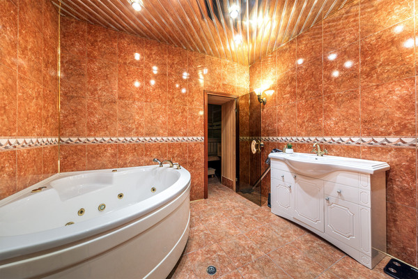 Продам трехкомнатную (3-комн.) квартиру, Андропова (Центр р-н) ул, 10, Петрозаводск г