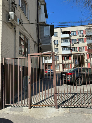 Продам двухкомнатную (2-комн.) квартиру, 2-я Пролетарская ул, 52, Ростов-на-Дону г