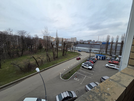 Продам двухкомнатную (2-комн.) квартиру, им. Вишняковой ул, 1/23к1, Краснодар г