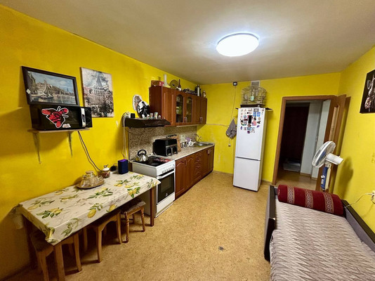 Продам двухкомнатную (2-комн.) квартиру, 1-я Линия Поймы реки Кубань ул, 2, Краснодар г