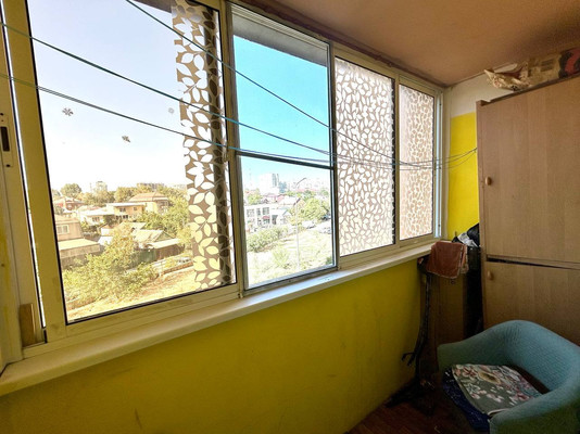 Продам двухкомнатную (2-комн.) квартиру, 1-я Линия Поймы реки Кубань ул, 2, Краснодар г